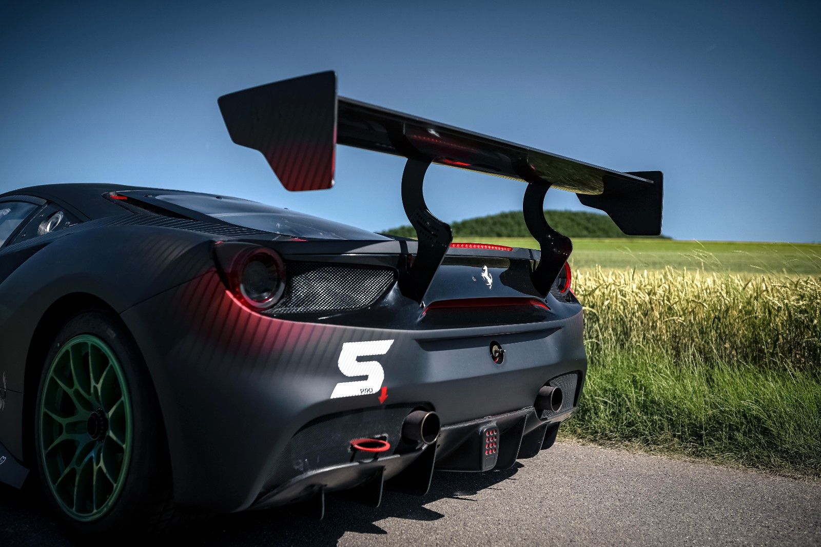 Ferrari 488 GTB 488 Challenge EX Genter / Lauer RACING