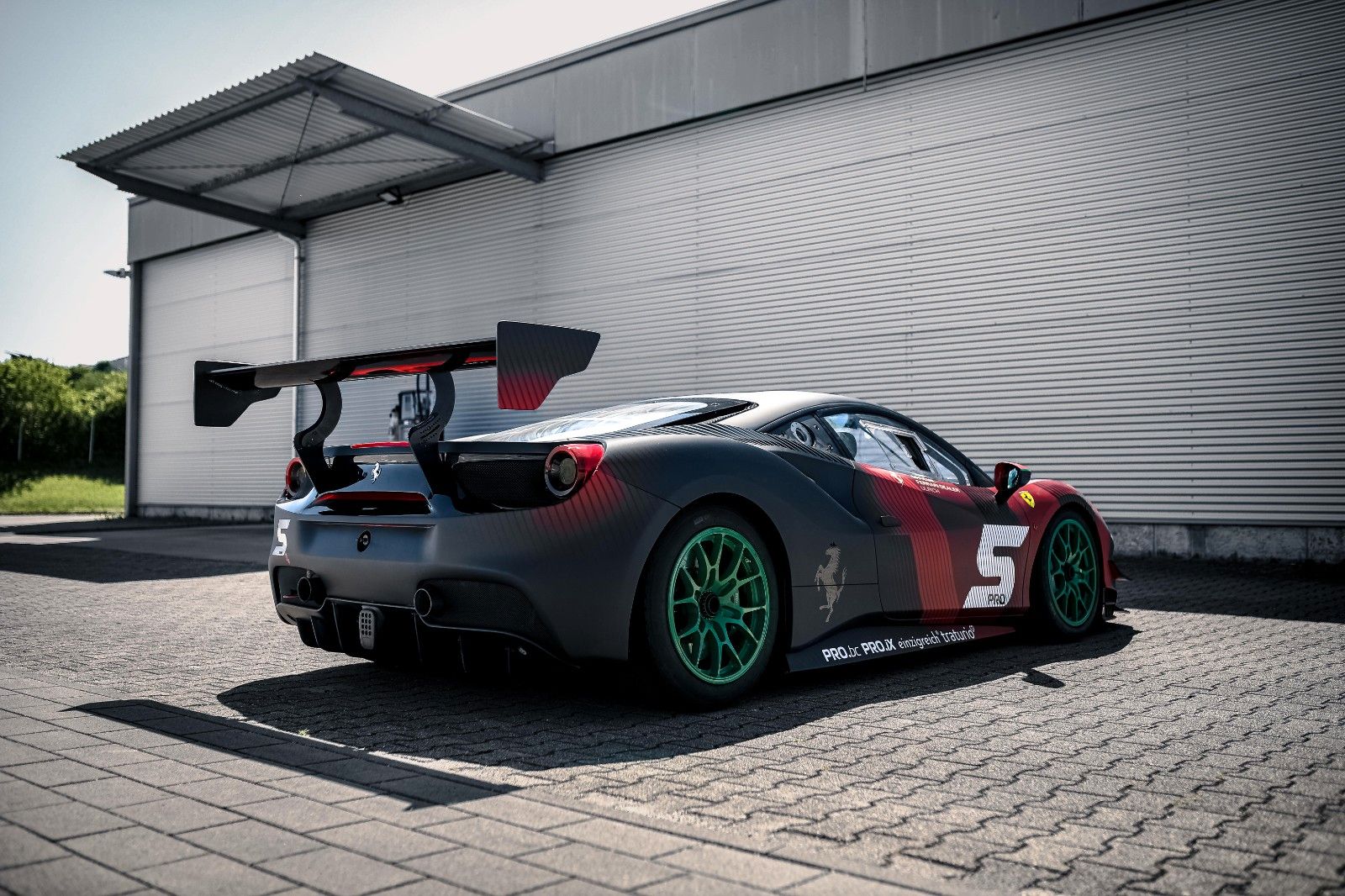 Ferrari 488 GTB 488 Challenge EX Genter / Lauer RACING