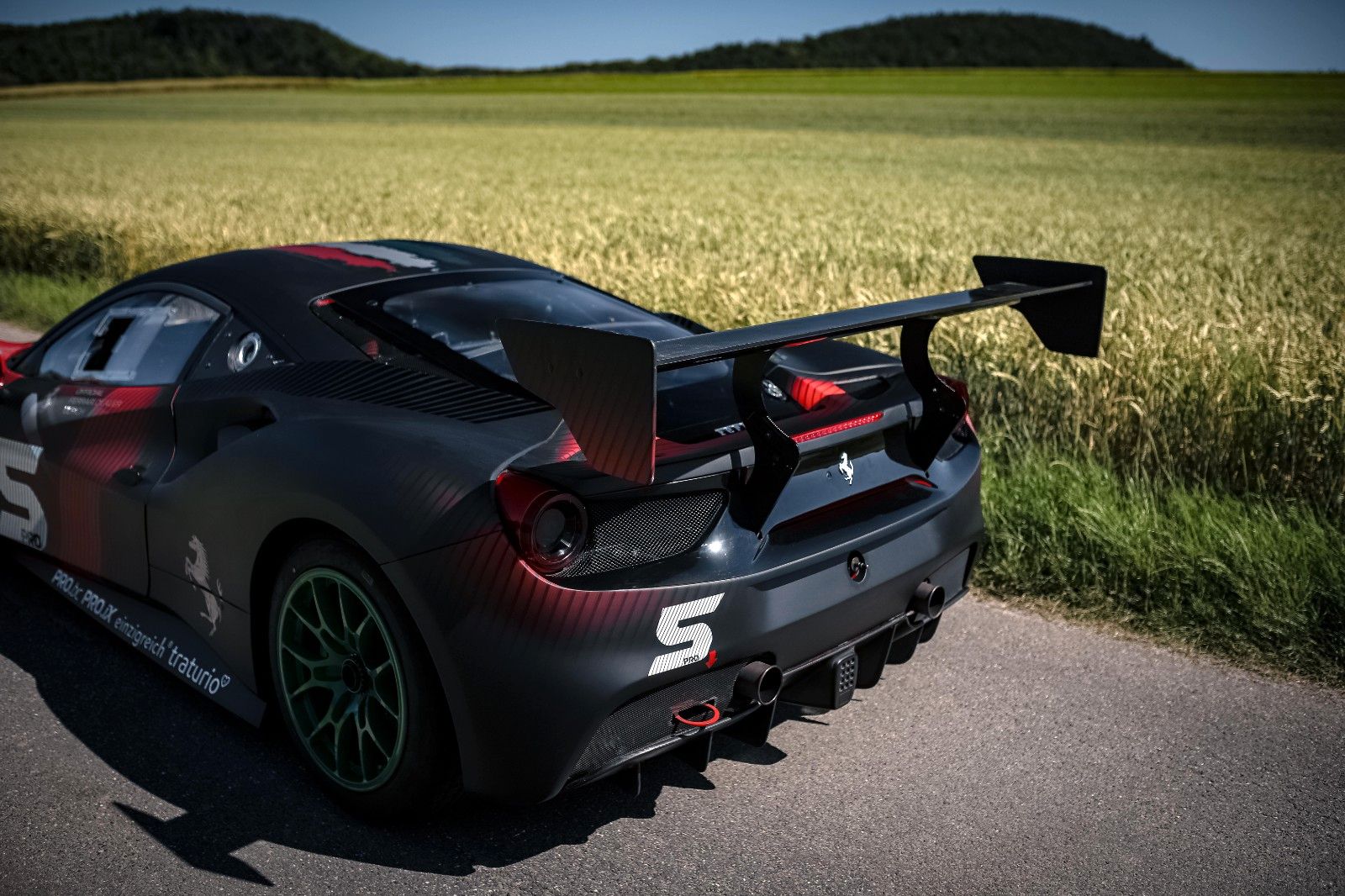 Ferrari 488 GTB 488 Challenge EX Genter / Lauer RACING