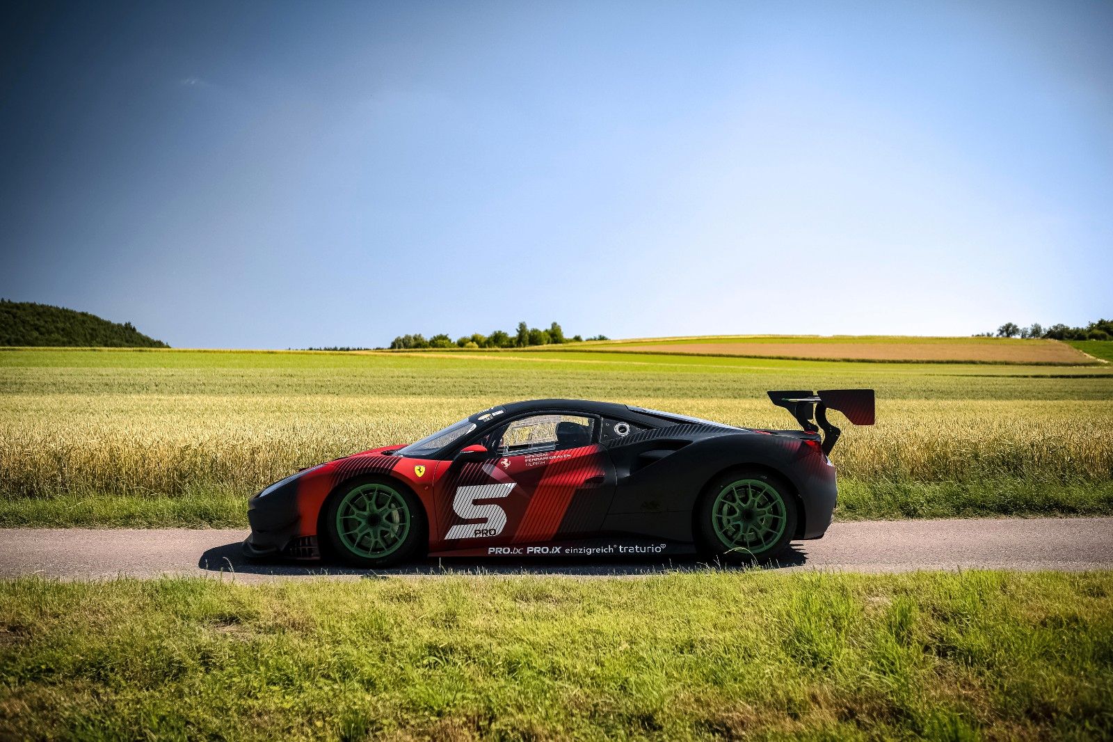 Ferrari 488 GTB 488 Challenge EX Genter / Lauer RACING