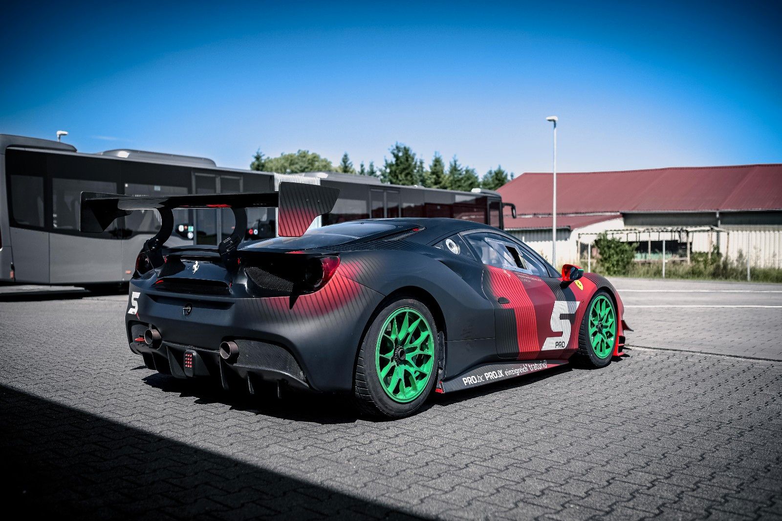 Ferrari 488 GTB 488 Challenge EX Genter / Lauer RACING