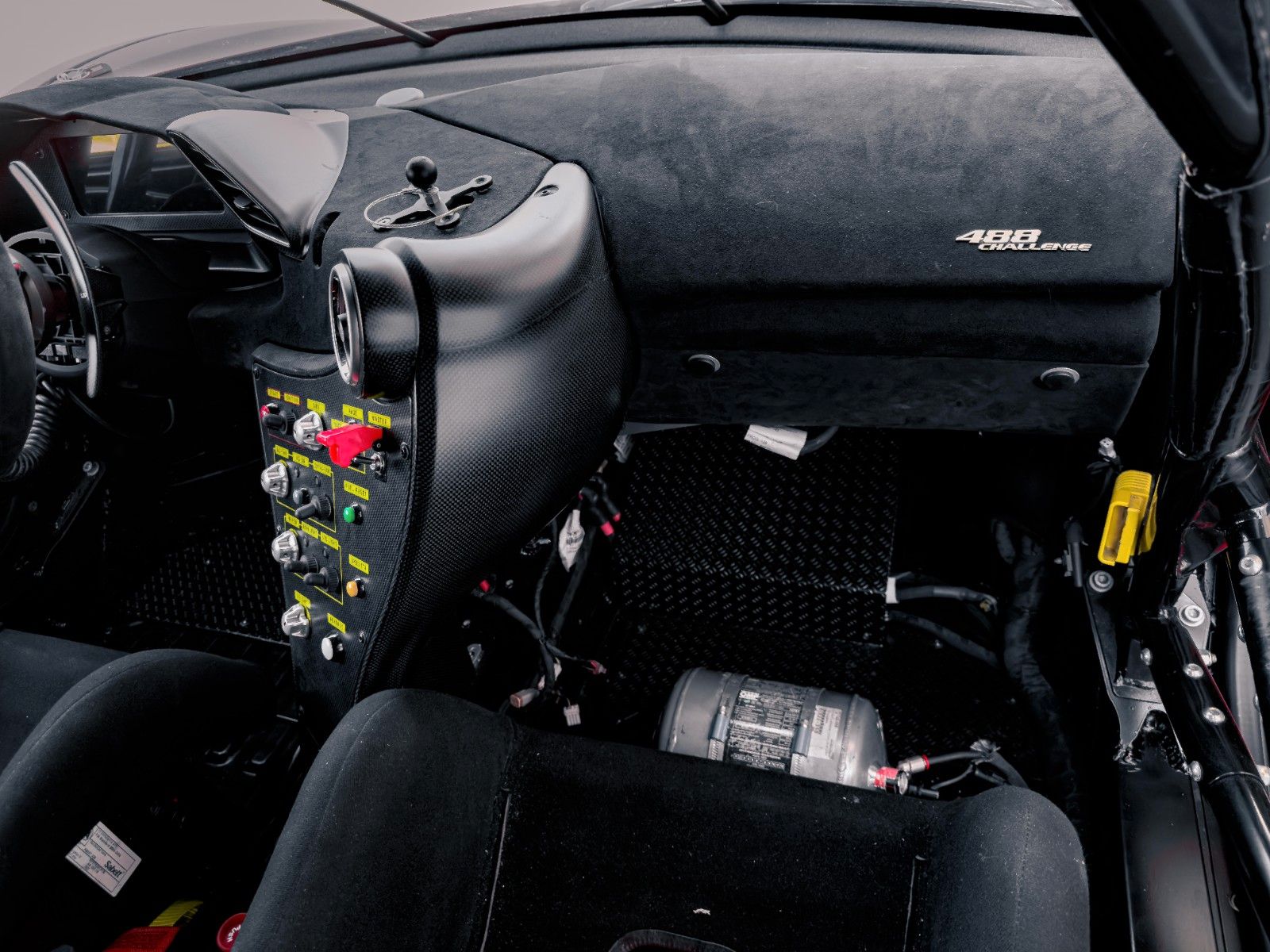 Ferrari 488 GTB 488 Challenge EX Genter / Lauer RACING