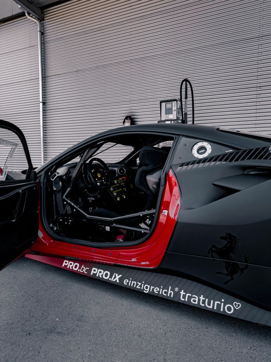 Ferrari 488 GTB 488 Challenge EX Genter / Lauer RACING