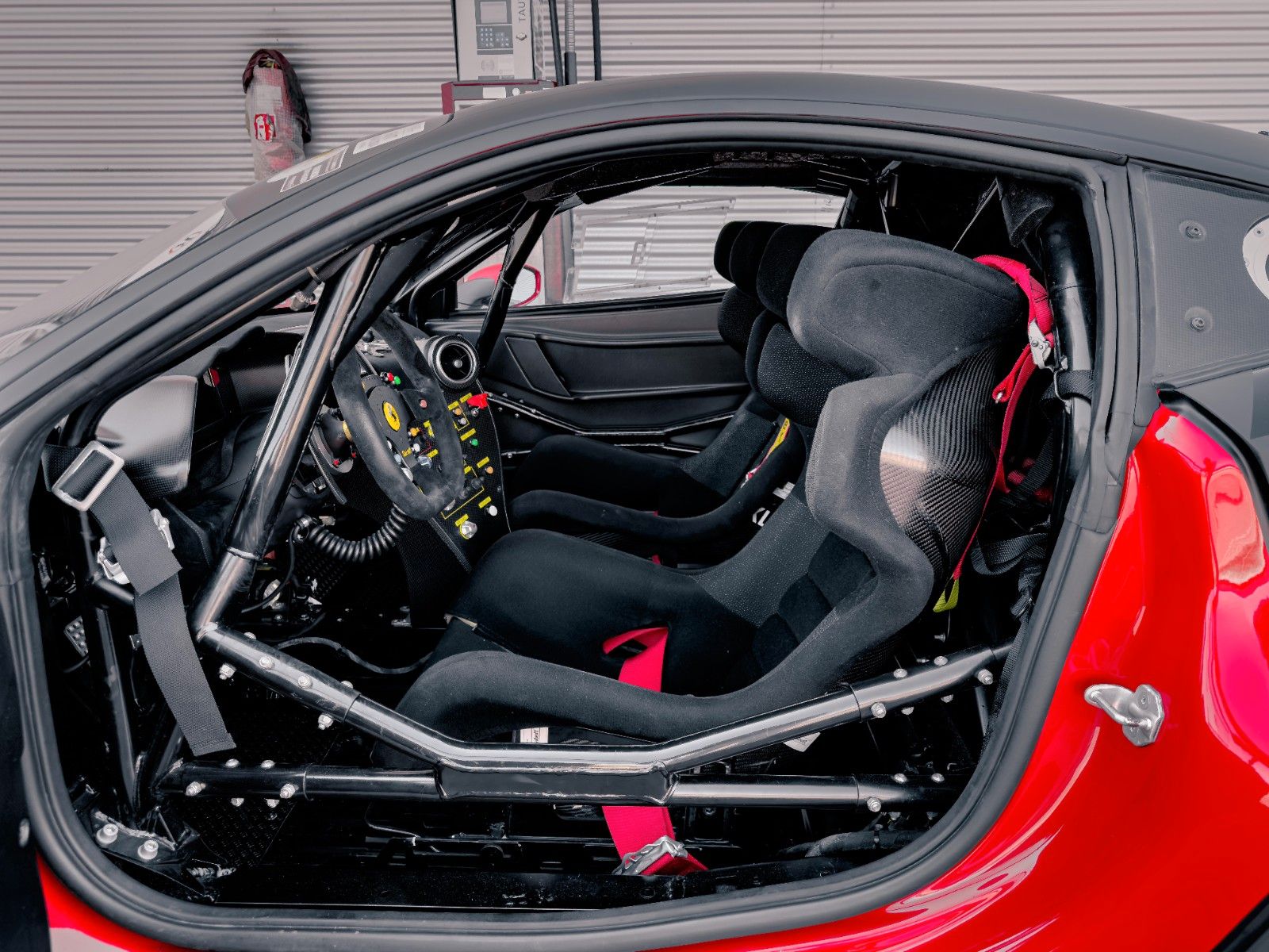 Ferrari 488 GTB 488 Challenge EX Genter / Lauer RACING
