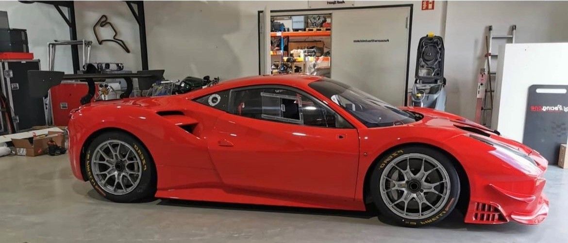 Ferrari 488 GTB 488 Challenge EX Genter / Lauer RACING