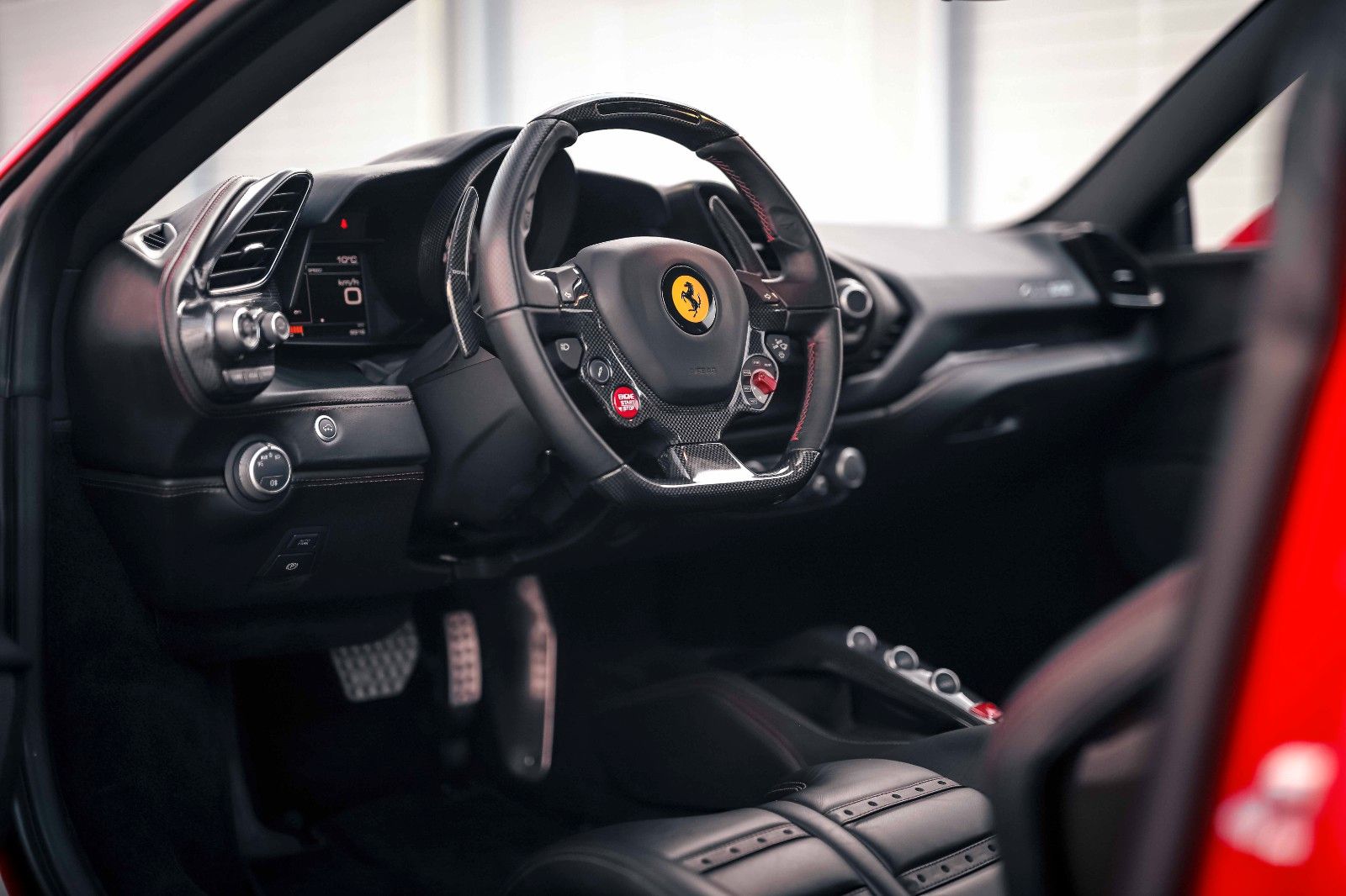 Ferrari 488 GTB 488 GTB Coupé NOVITEC N LARGO 1 OF 1