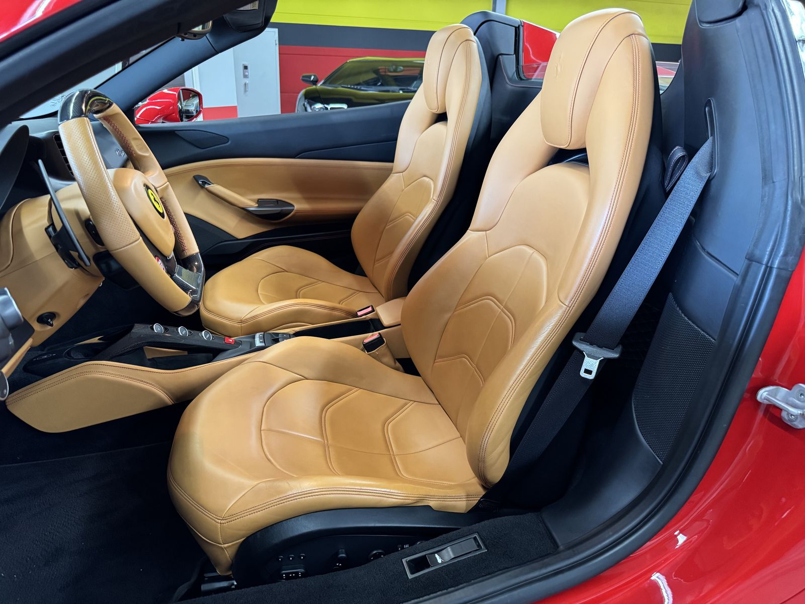 Ferrari 488 Spider 488 Spider Garantie*2.Hand*Scheckheft*Liftsystem