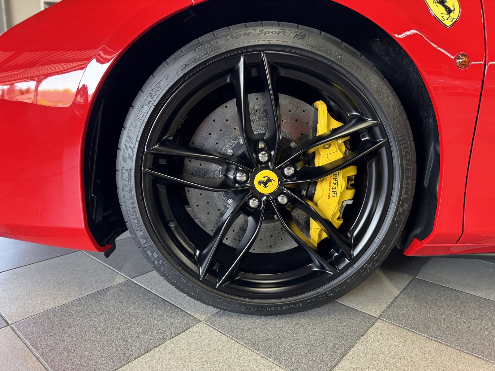 Ferrari 488 Spider 488 Spider Garantie*2.Hand*Scheckheft*Liftsystem