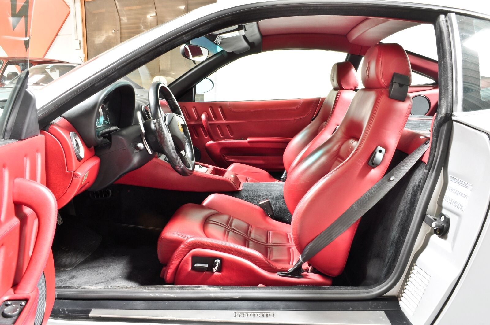 Ferrari 575 Maranello*Ferrari-Service NEU*Reifen &amp; TÜV NEU