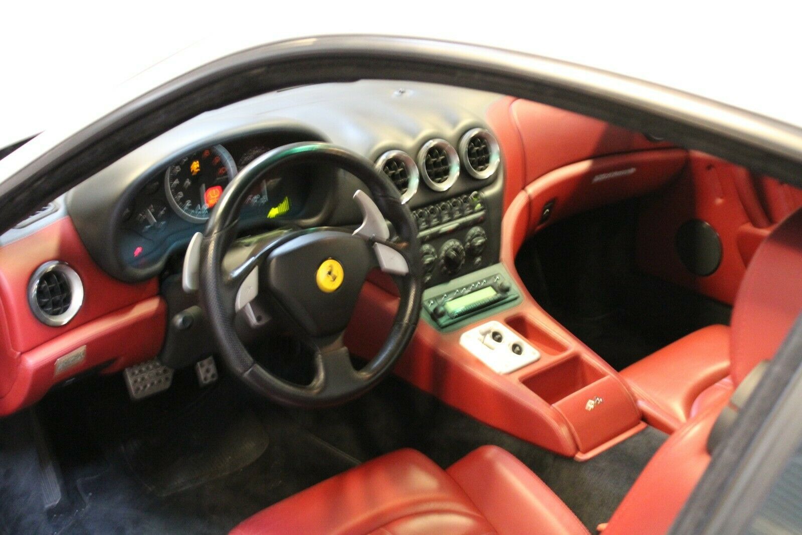 Ferrari 575 Maranello*Ferrari-Service NEU*Reifen &amp; TÜV NEU