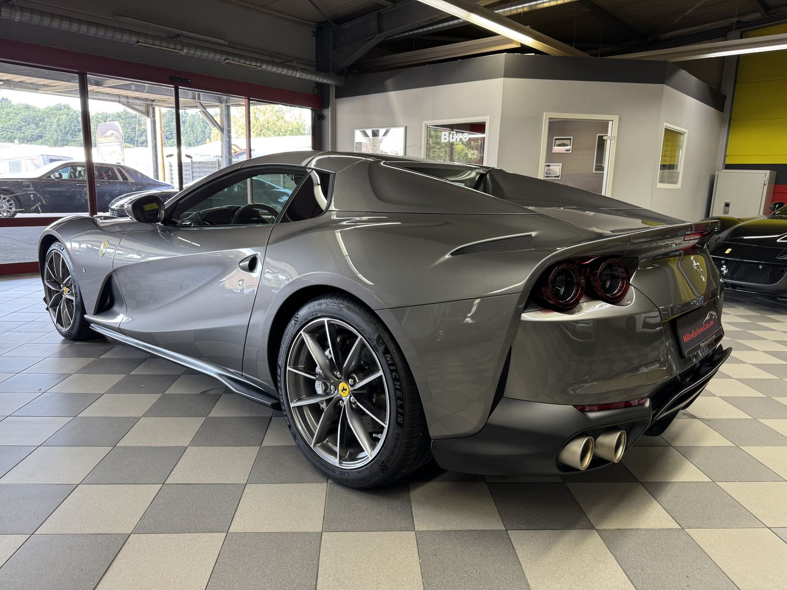 Ferrari 812 812 GTS 1. Hand*u-frei*Racing Seats*LED-Lenkrad