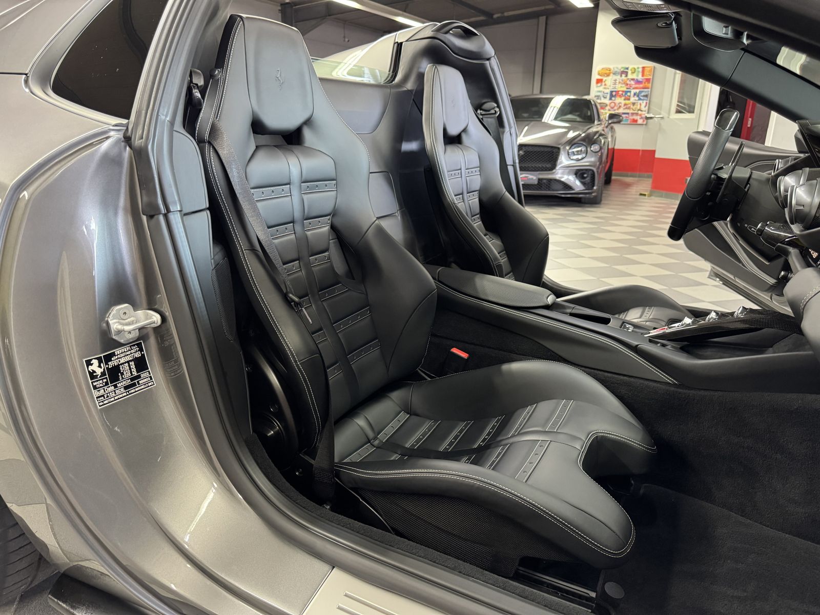 Ferrari 812 812 GTS 1. Hand*u-frei*Racing Seats*LED-Lenkrad