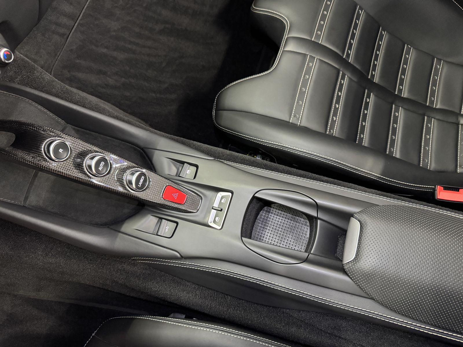 Ferrari 812 812 GTS 1. Hand*u-frei*Racing Seats*LED-Lenkrad