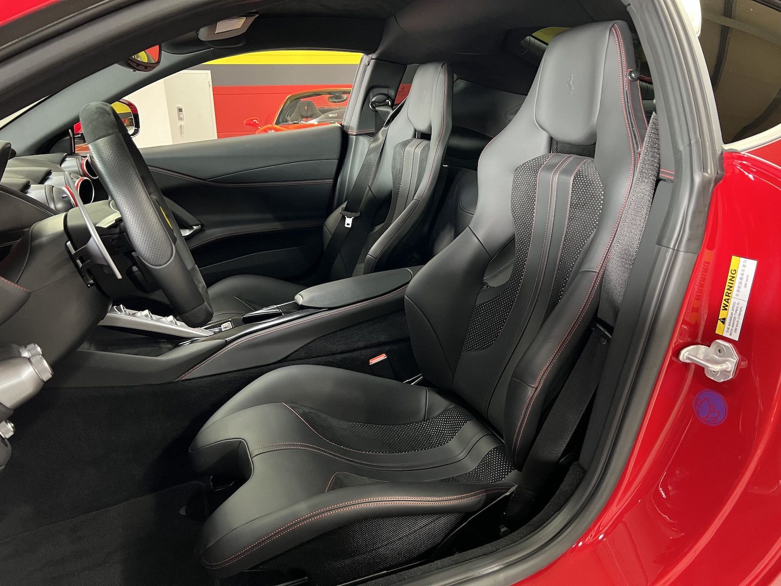 Ferrari 812 812 Superfast u-frei*Scheckheft*Racing Seats