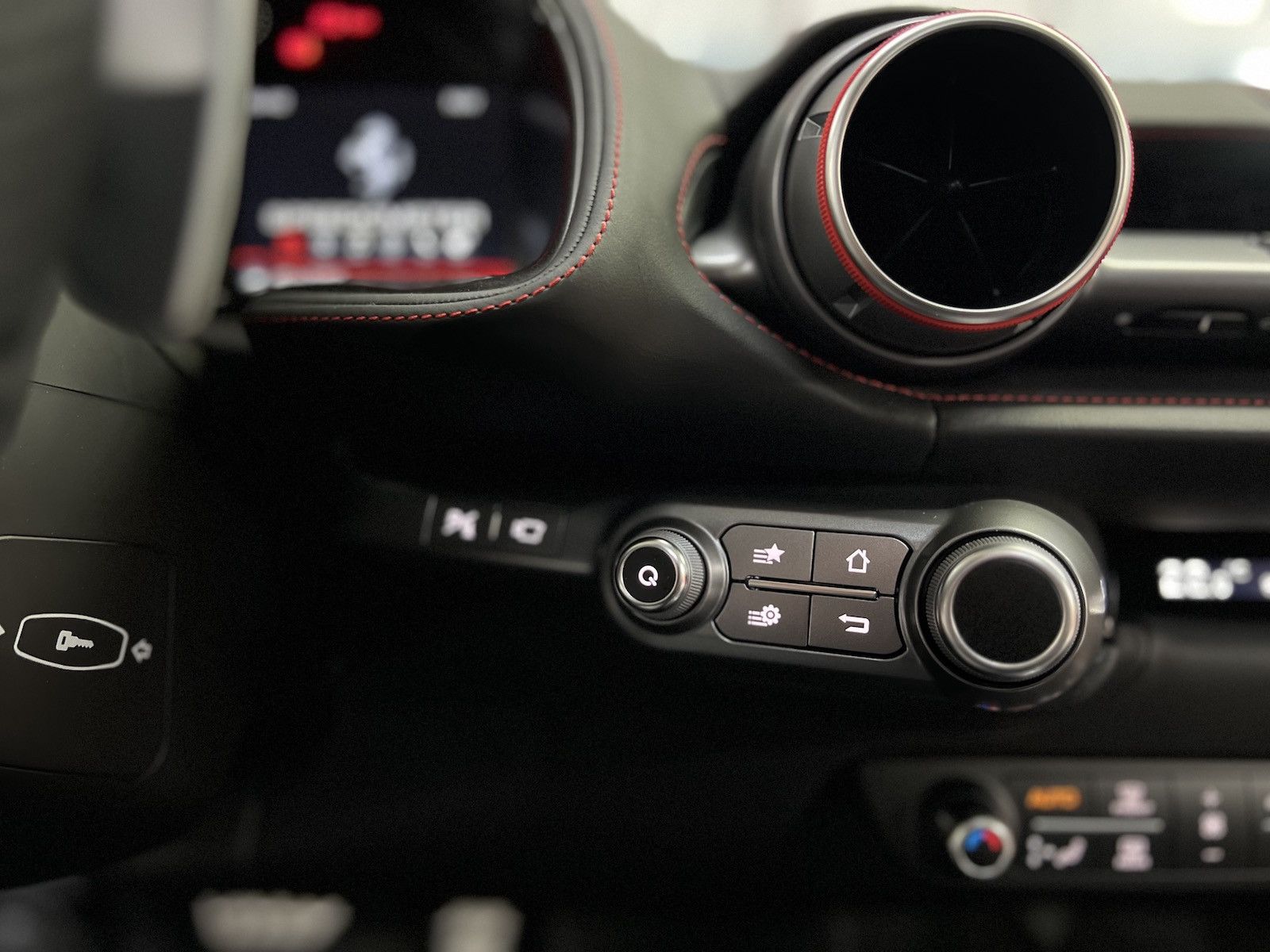 Ferrari 812 812 Superfast u-frei*Scheckheft*Racing Seats