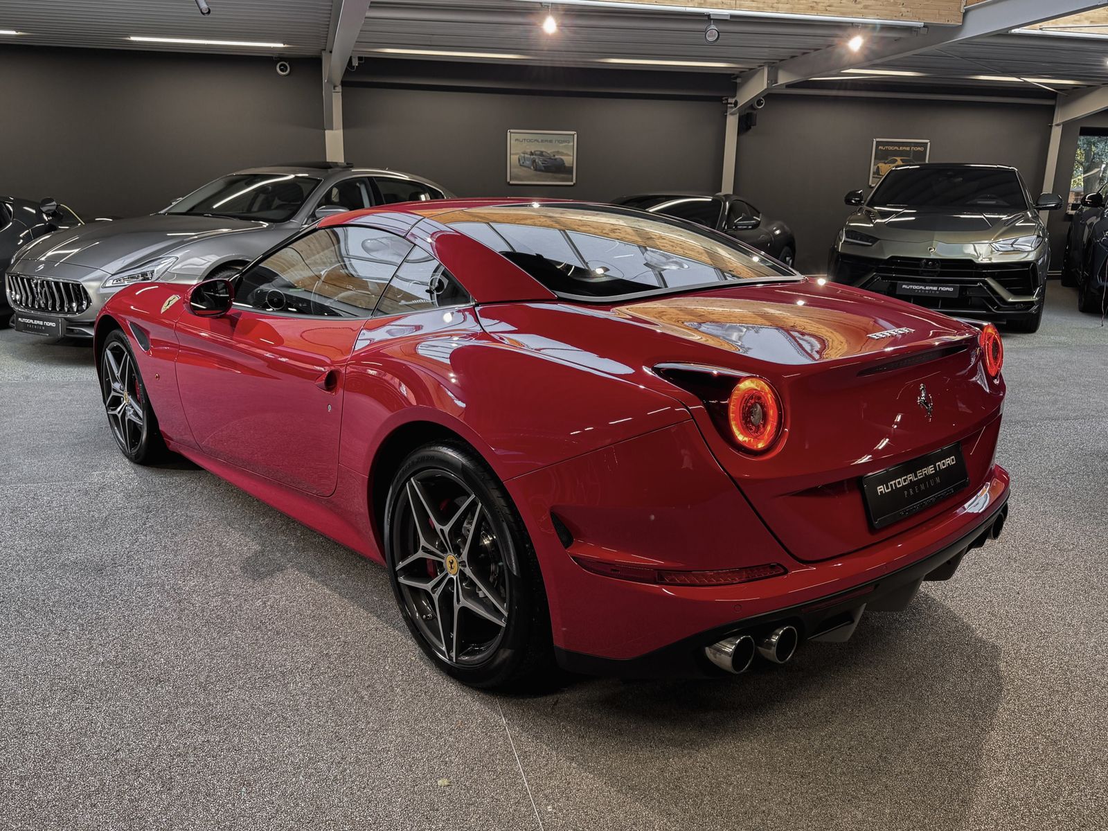 Ferrari California California T 1.Hand+Carbon+Daytona