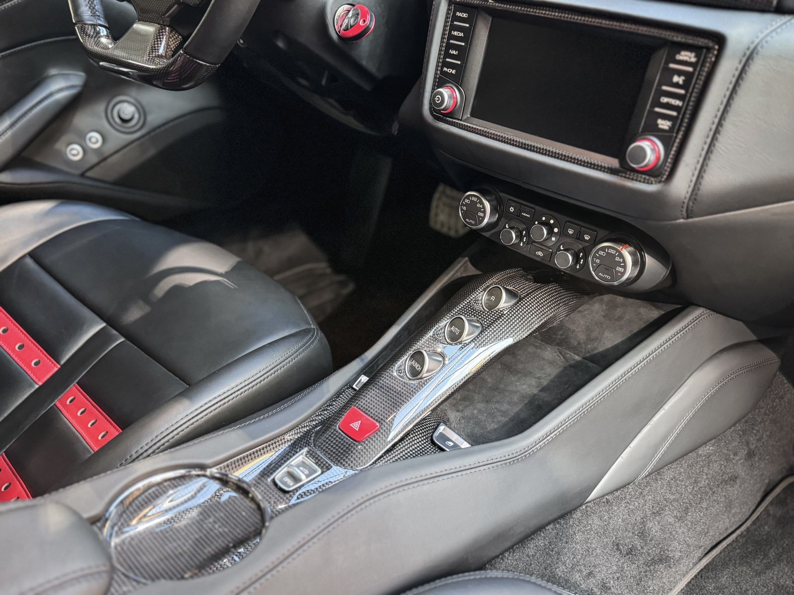 Ferrari California California T 1.Hand+Carbon+Daytona