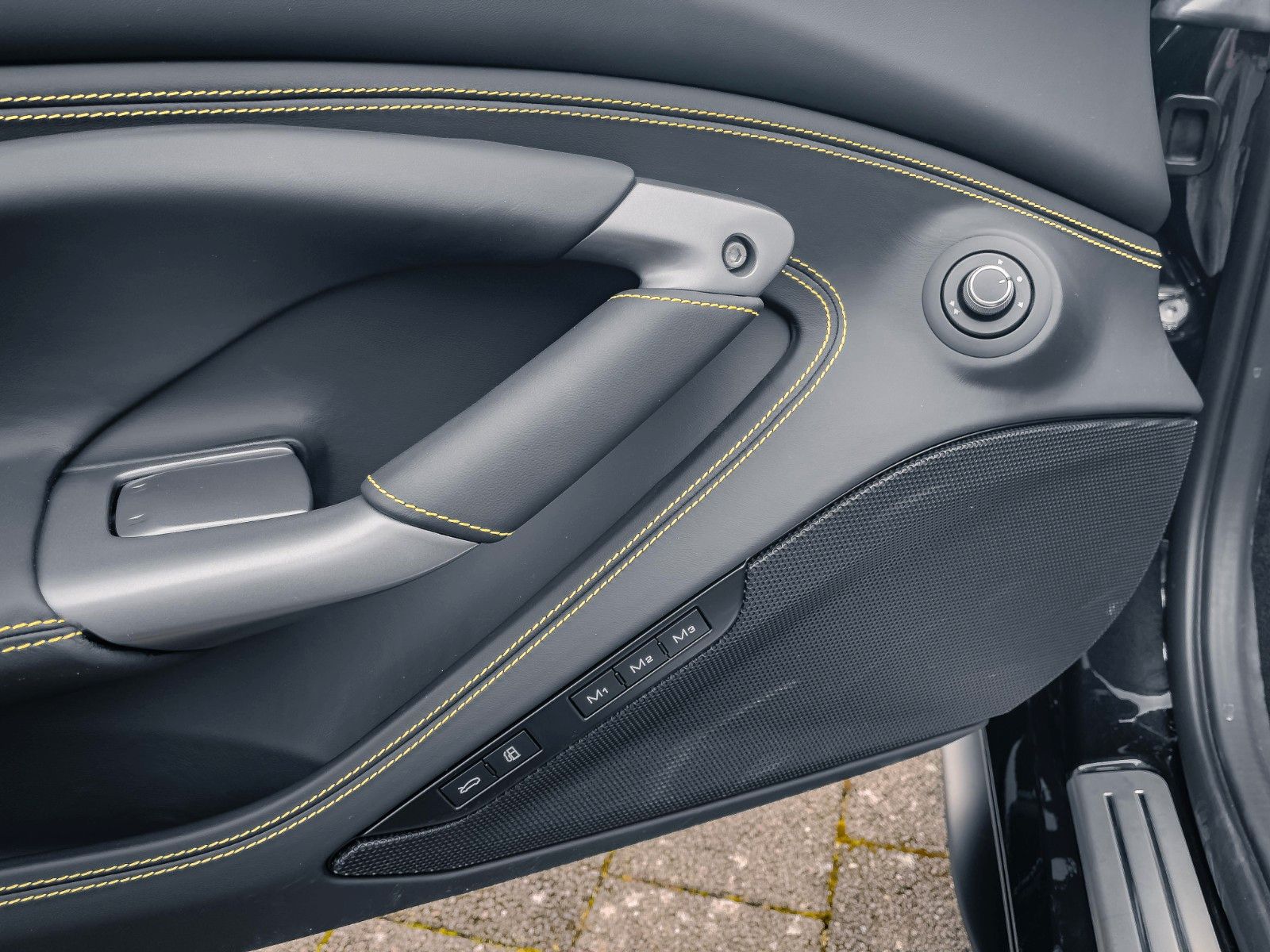 Ferrari F8 F8 Spider DCT *Beifahrer- Display* Carbon