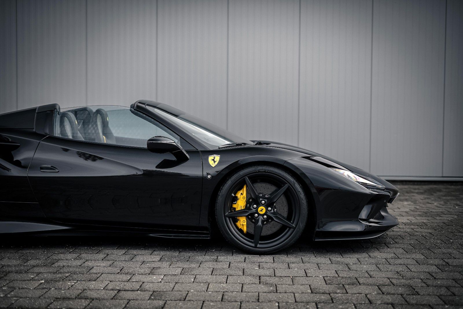 Ferrari F8 F8 Spider DCT *Beifahrer- Display* Carbon