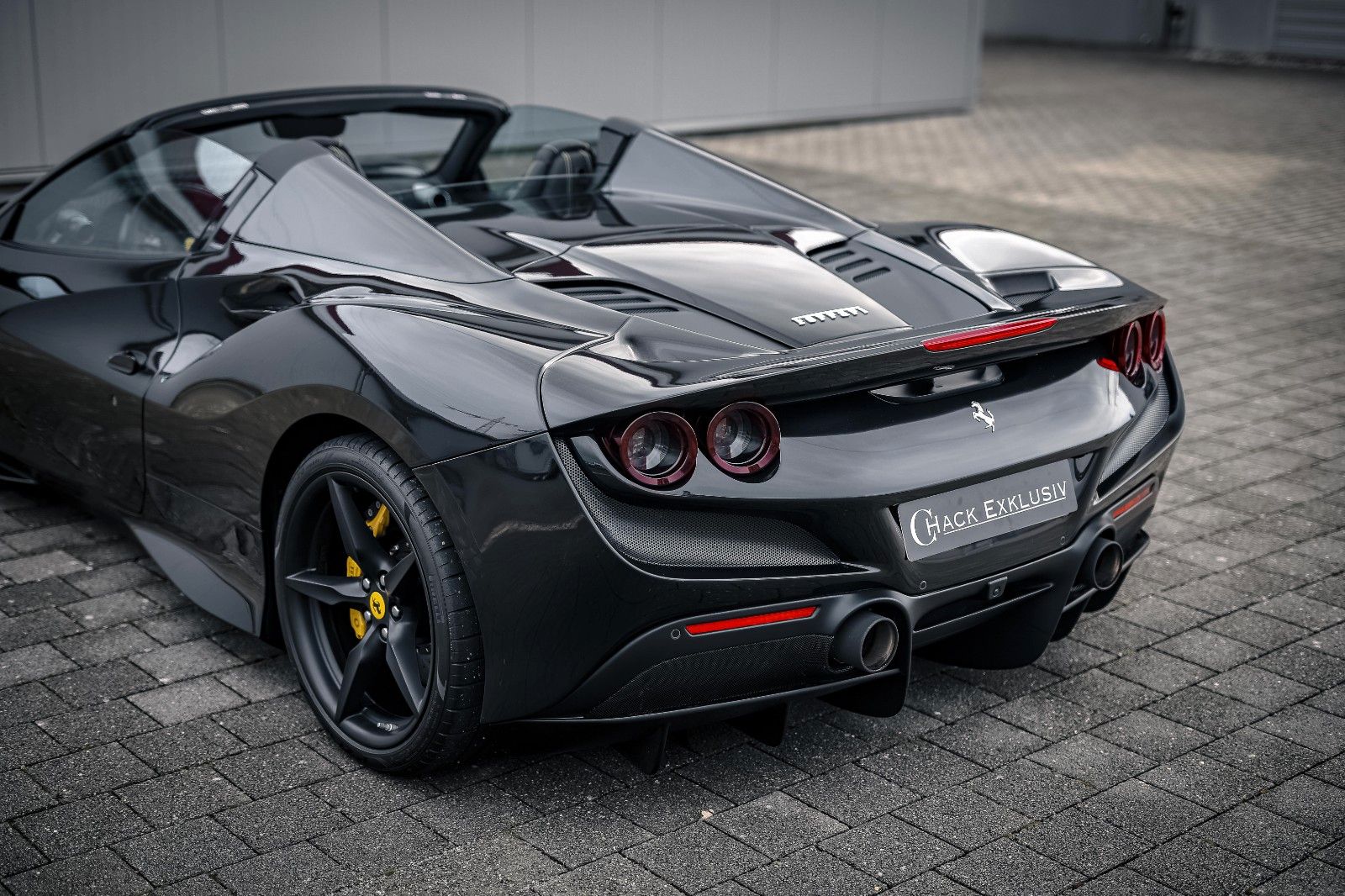Ferrari F8 F8 Spider DCT *Beifahrer- Display* Carbon
