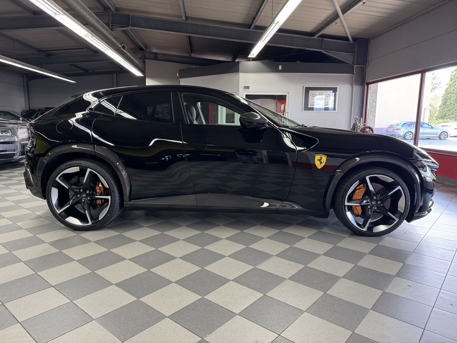 Ferrari Purosangue Purosangue Dt. Auto*1. Hand*u-frei*Pano*CARBON