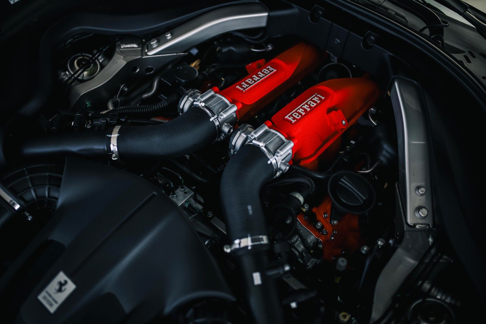 Ferrari Roma Roma 3.9 T V8 Coupe&apos; DCT *CARBON