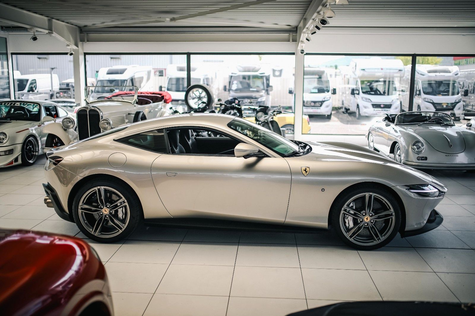 Ferrari Roma Roma 3.9 T V8 Coupe&apos; DCT *CARBON