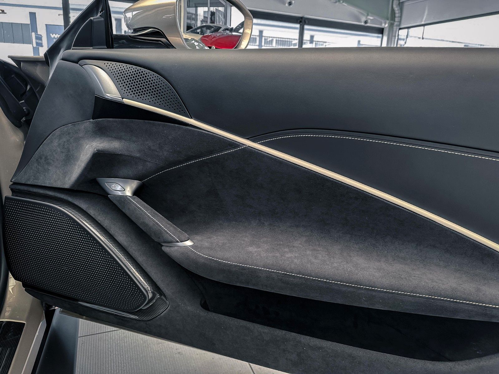 Ferrari Roma Roma 3.9 T V8 Coupe&apos; DCT *CARBON
