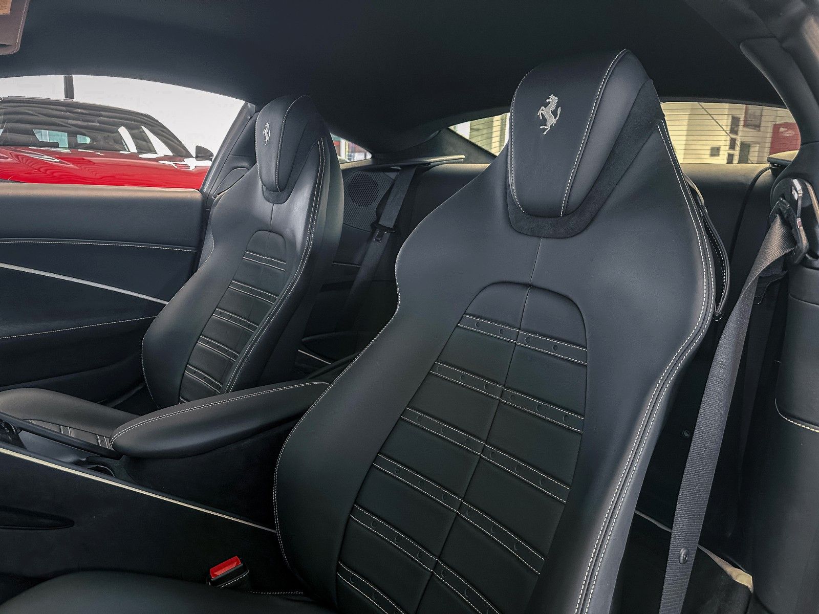 Ferrari Roma Roma 3.9 T V8 Coupe&apos; DCT *CARBON