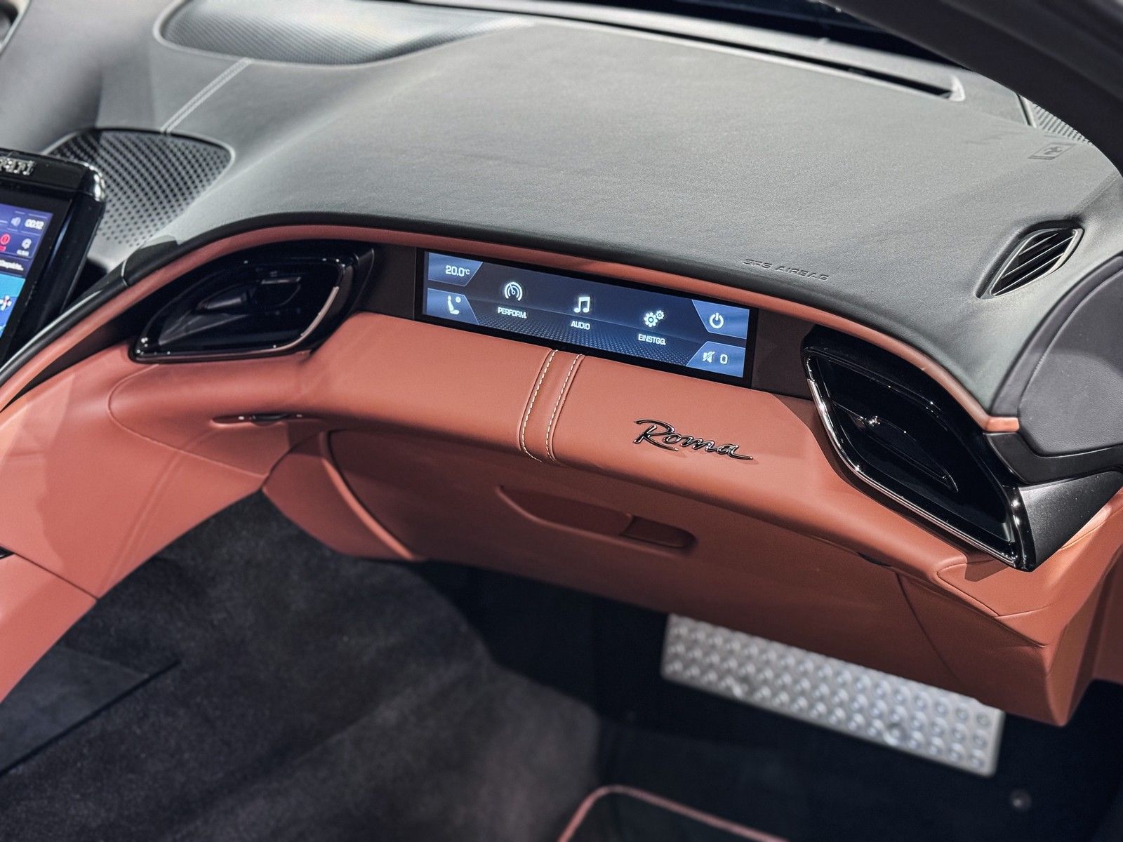 Ferrari Roma Roma Magneride+ADAS-Paket+Beif-Display