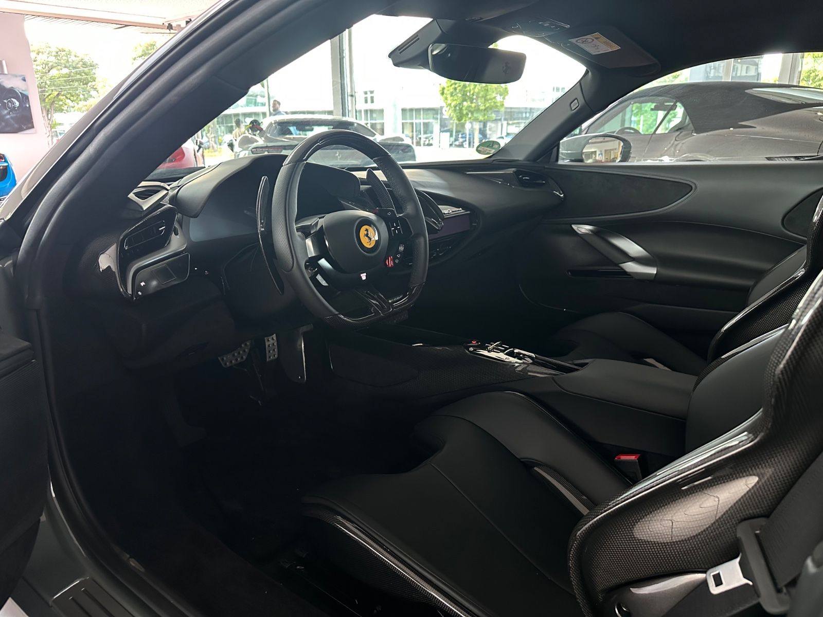 Ferrari SF90 SF90 RACINGSITZE/LIFT/CARBON