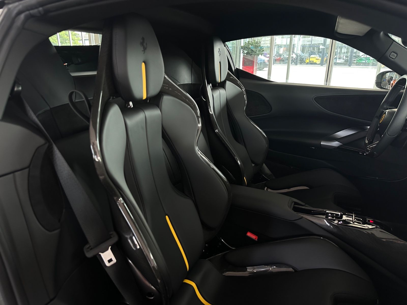 Ferrari SF90 SF90 RACINGSITZE/LIFT/CARBON