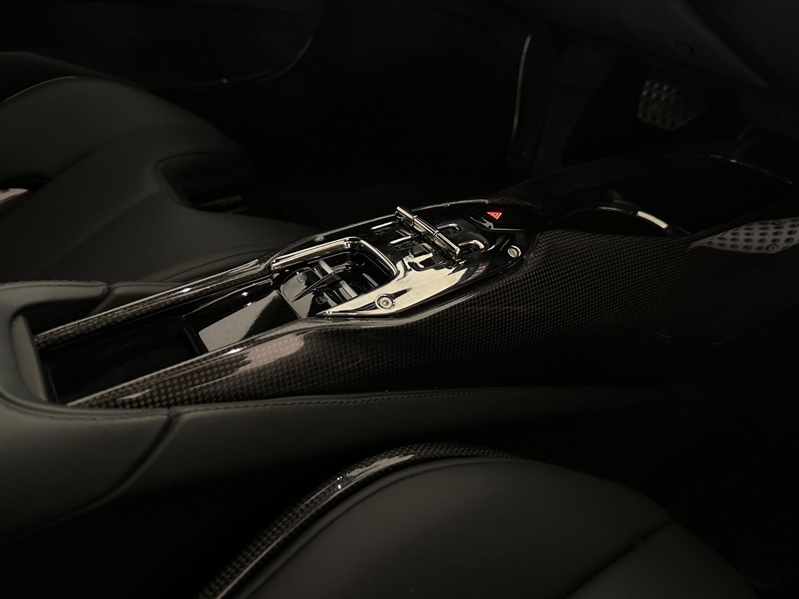 Ferrari SF90 SF90 RACINGSITZE/LIFT/CARBON