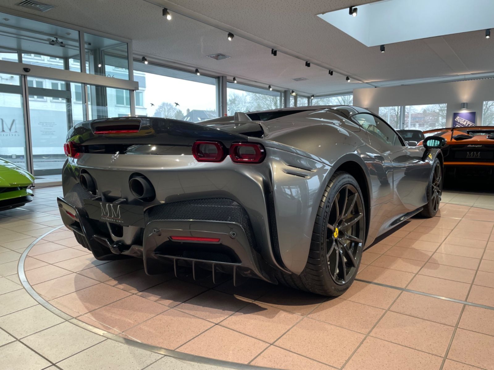 Ferrari SF90 SF90 Spider / Assetto Fiorano / 10x Carbon