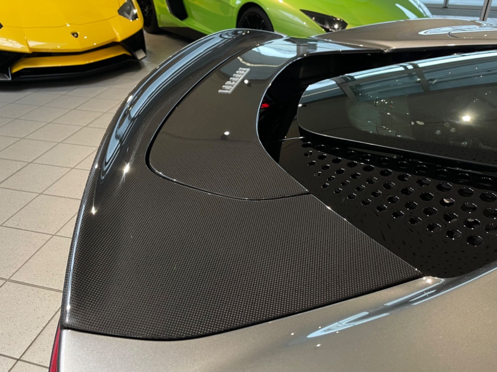 Ferrari SF90 SF90 Spider / Assetto Fiorano / 10x Carbon