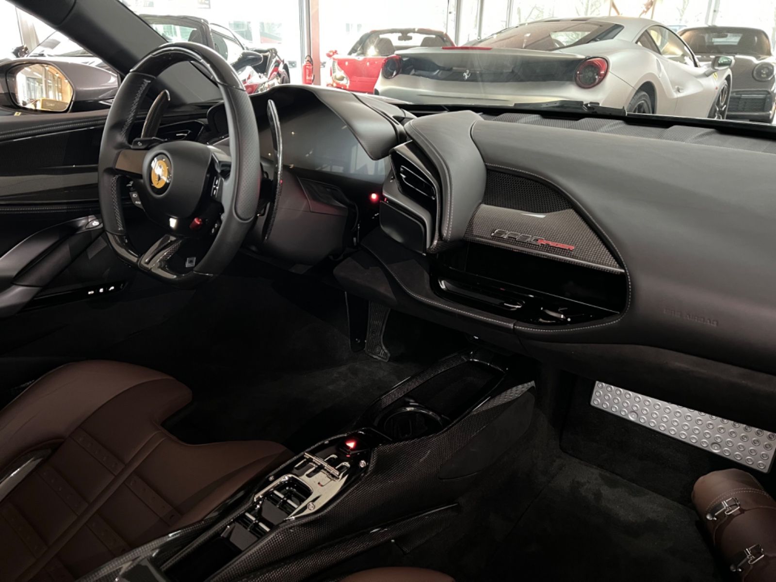 Ferrari SF90 SF90 Spider / Assetto Fiorano / 10x Carbon
