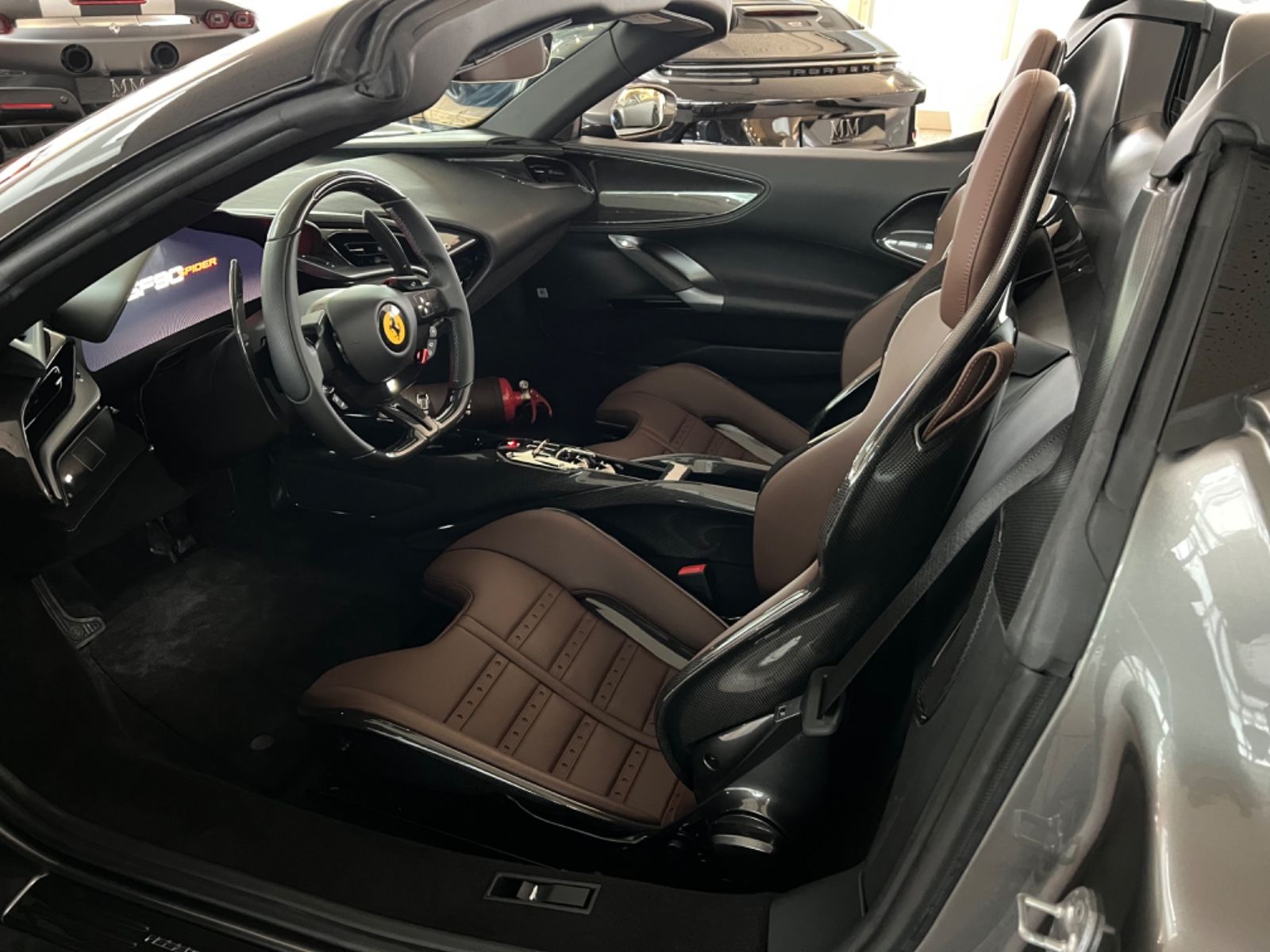 Ferrari SF90 SF90 Spider / Assetto Fiorano / 10x Carbon