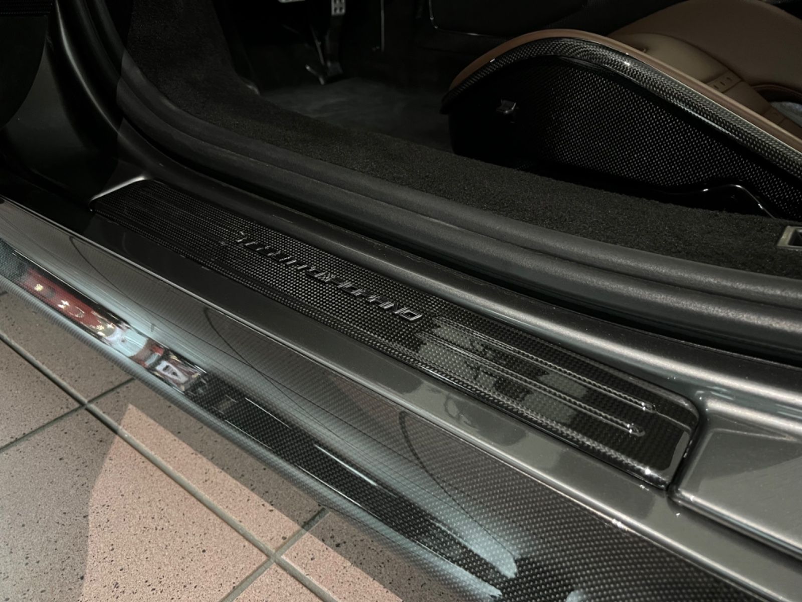 Ferrari SF90 SF90 Spider / Assetto Fiorano / 10x Carbon
