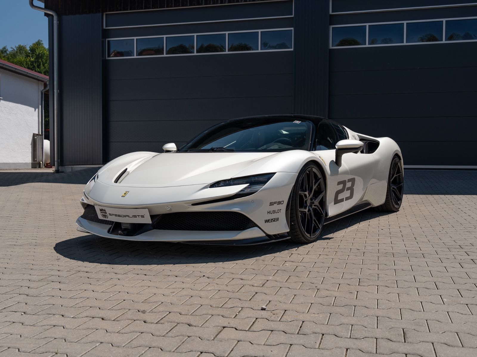 Ferrari SF90 SF90 Stradale / Unfallfrei / DE