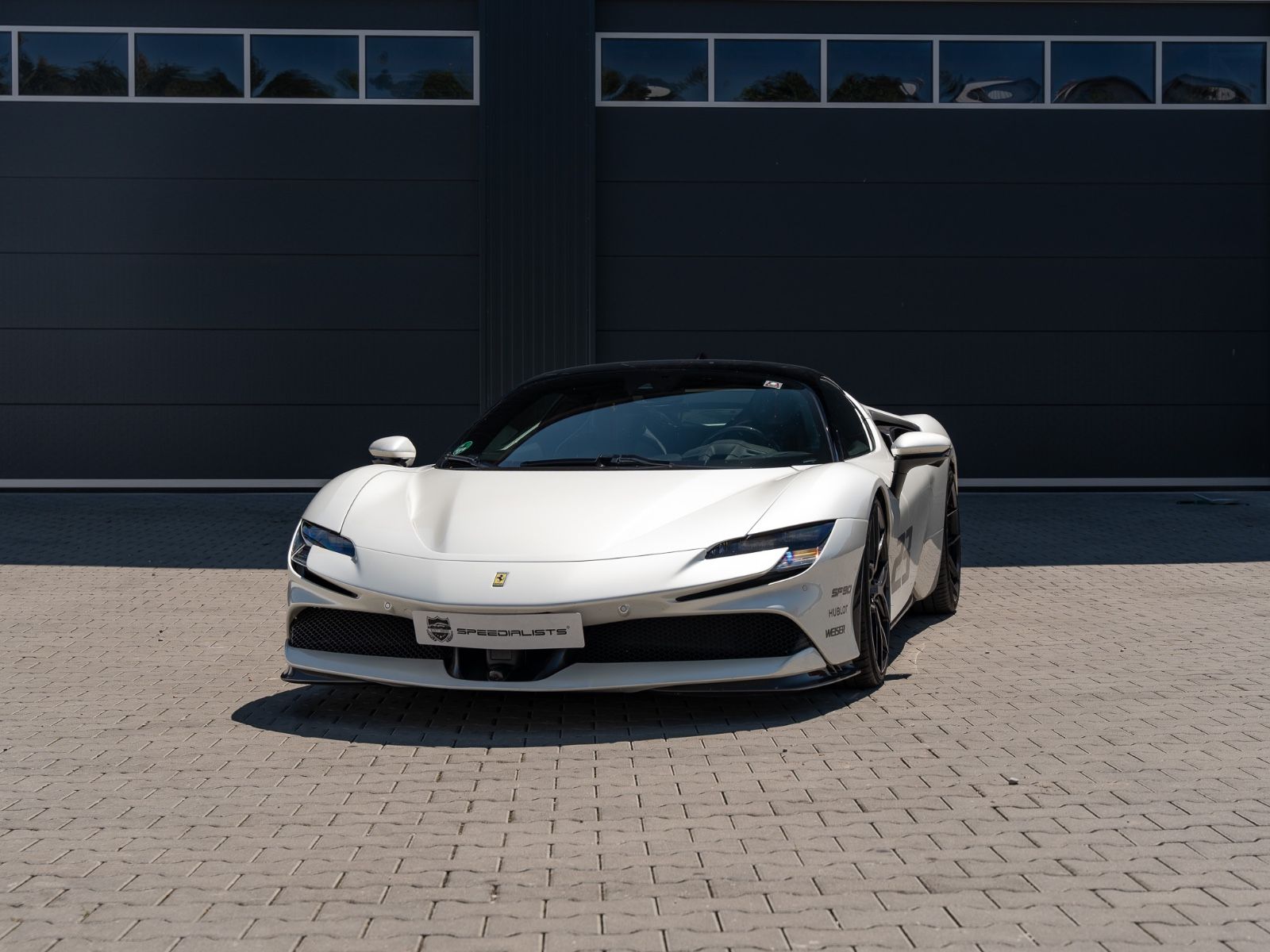 Ferrari SF90 SF90 Stradale / Unfallfrei / DE