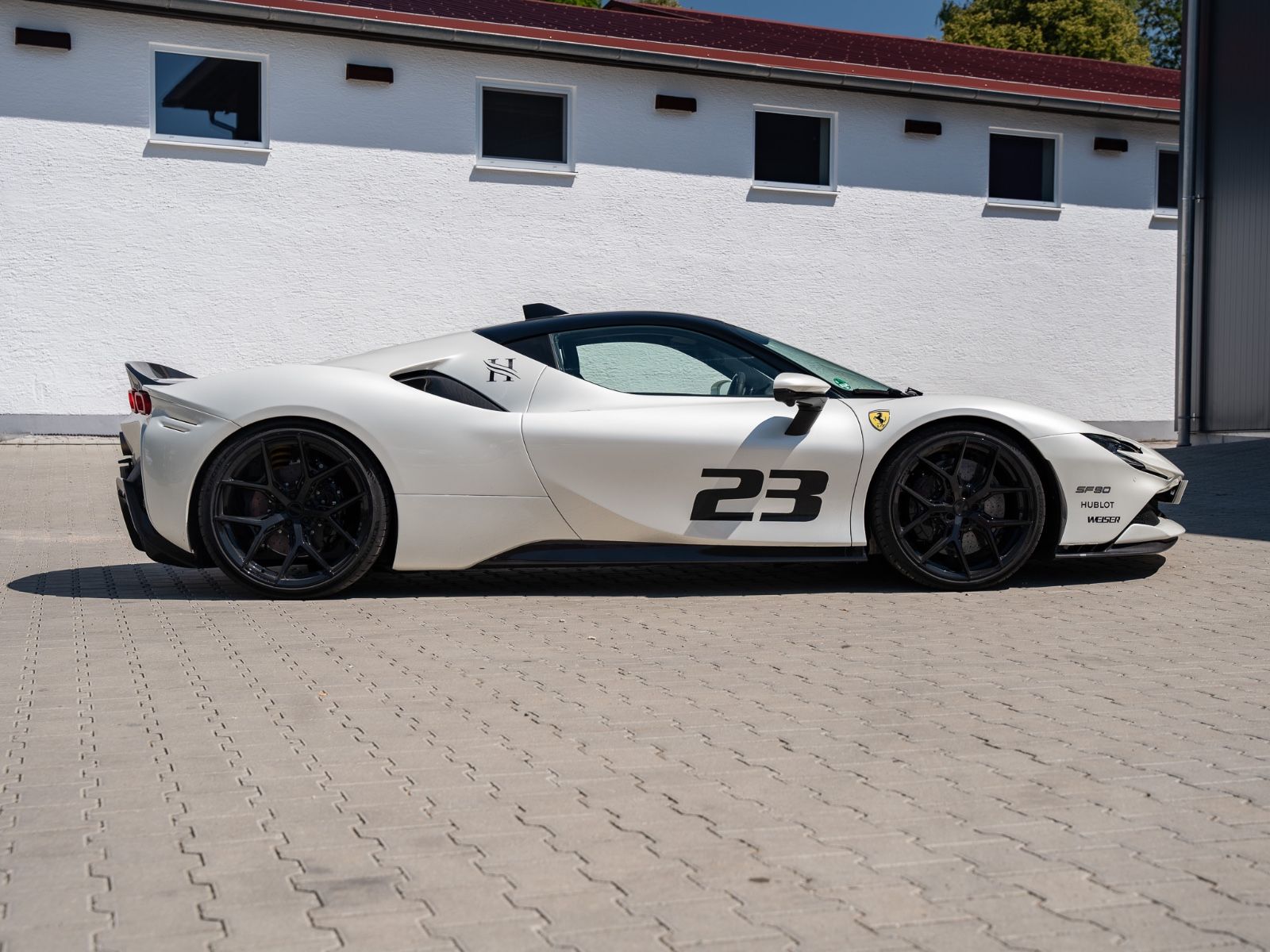 Ferrari SF90 SF90 Stradale / Unfallfrei / DE