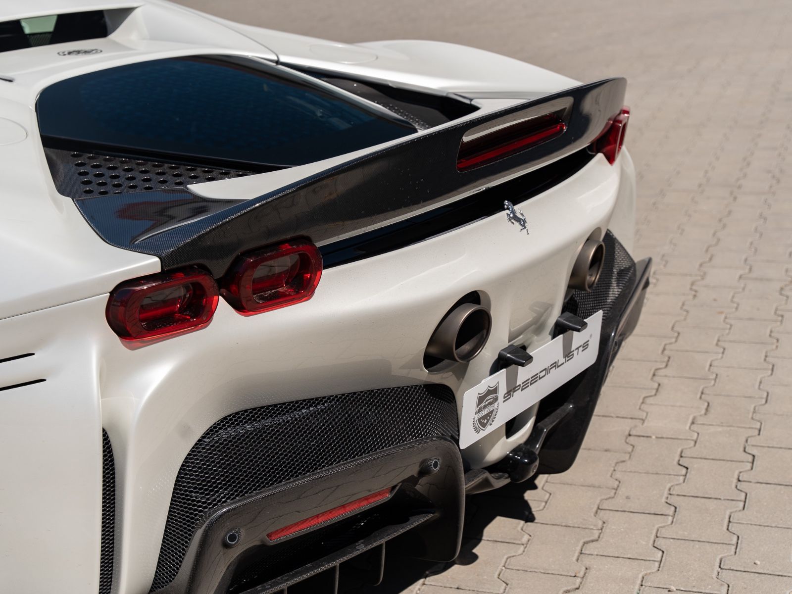Ferrari SF90 SF90 Stradale / Unfallfrei / DE
