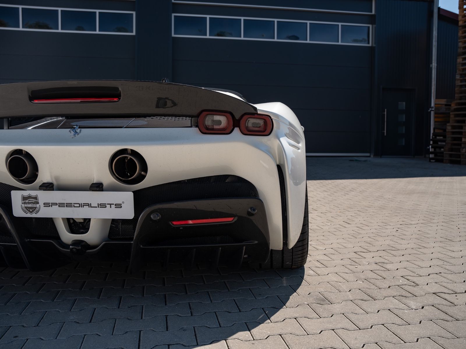 Ferrari SF90 SF90 Stradale / Unfallfrei / DE