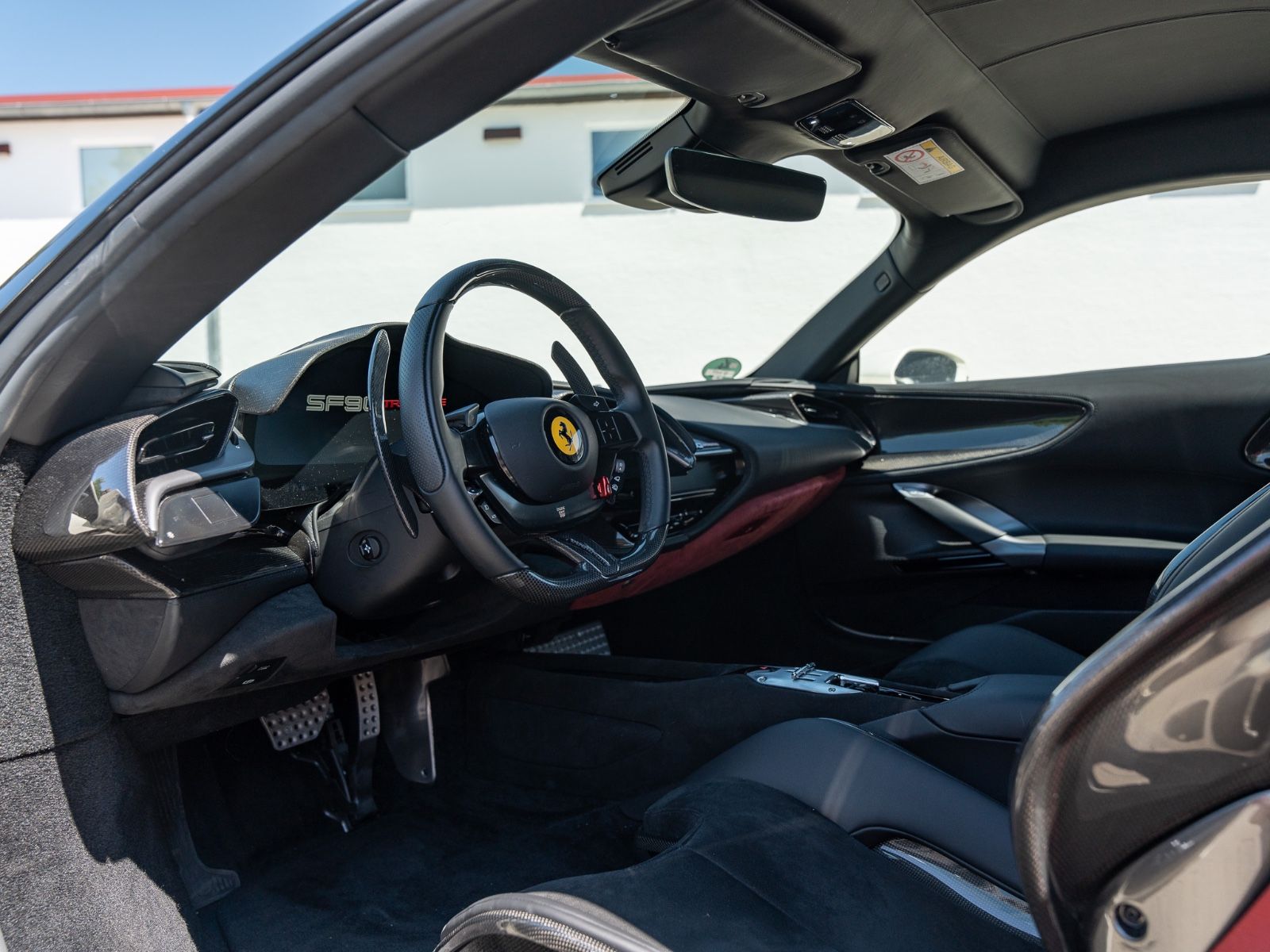 Ferrari SF90 SF90 Stradale / Unfallfrei / DE