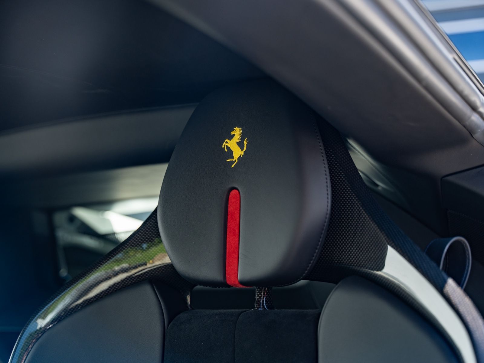 Ferrari SF90 SF90 Stradale / Unfallfrei / DE
