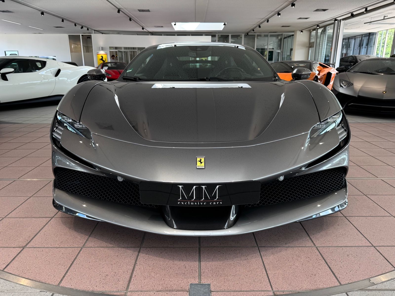 Ferrari SF90 SF90 VOLLCARBON/LIFT/HIFI/DEUTSCH