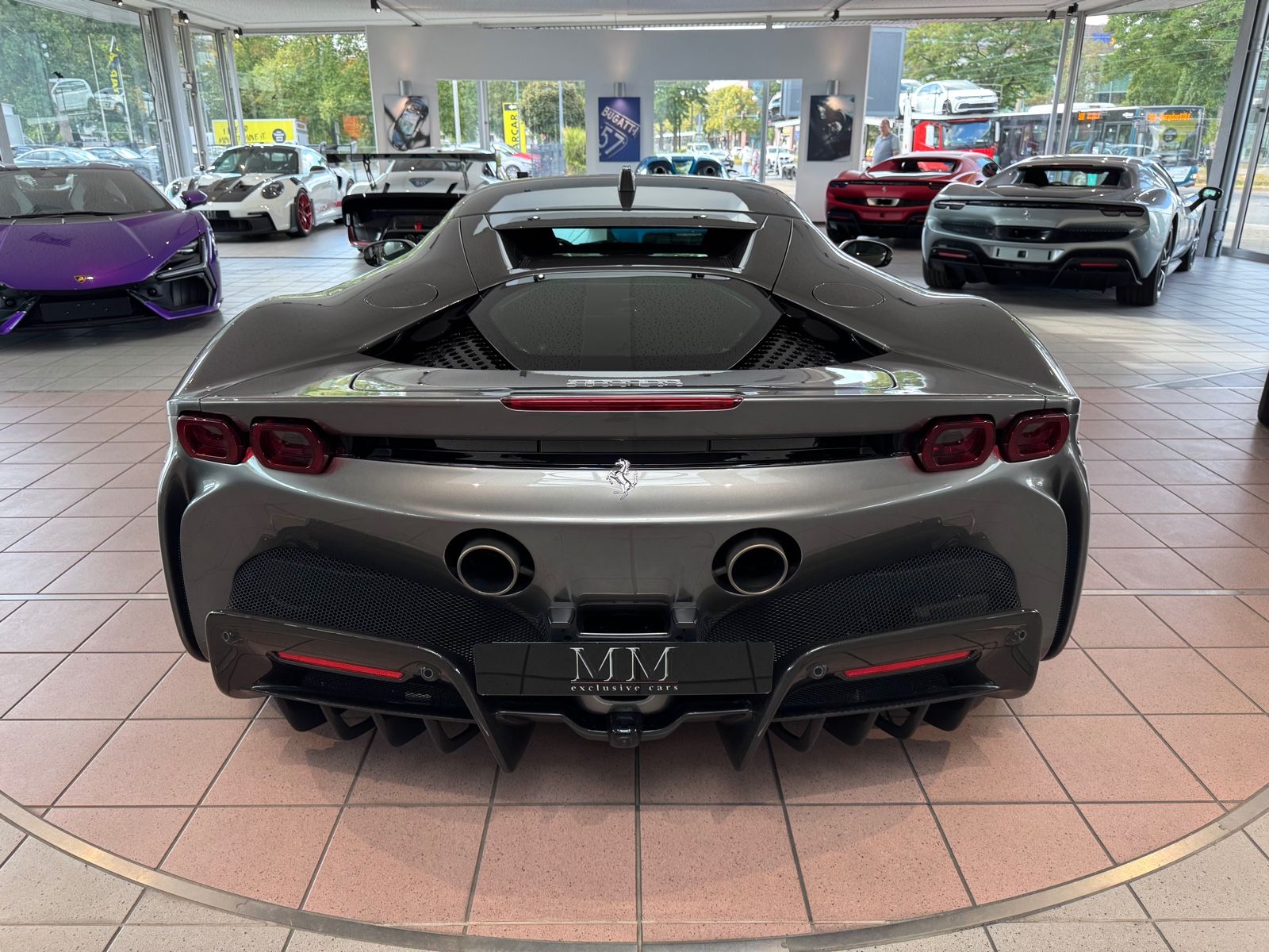 Ferrari SF90 SF90 VOLLCARBON/LIFT/HIFI/DEUTSCH