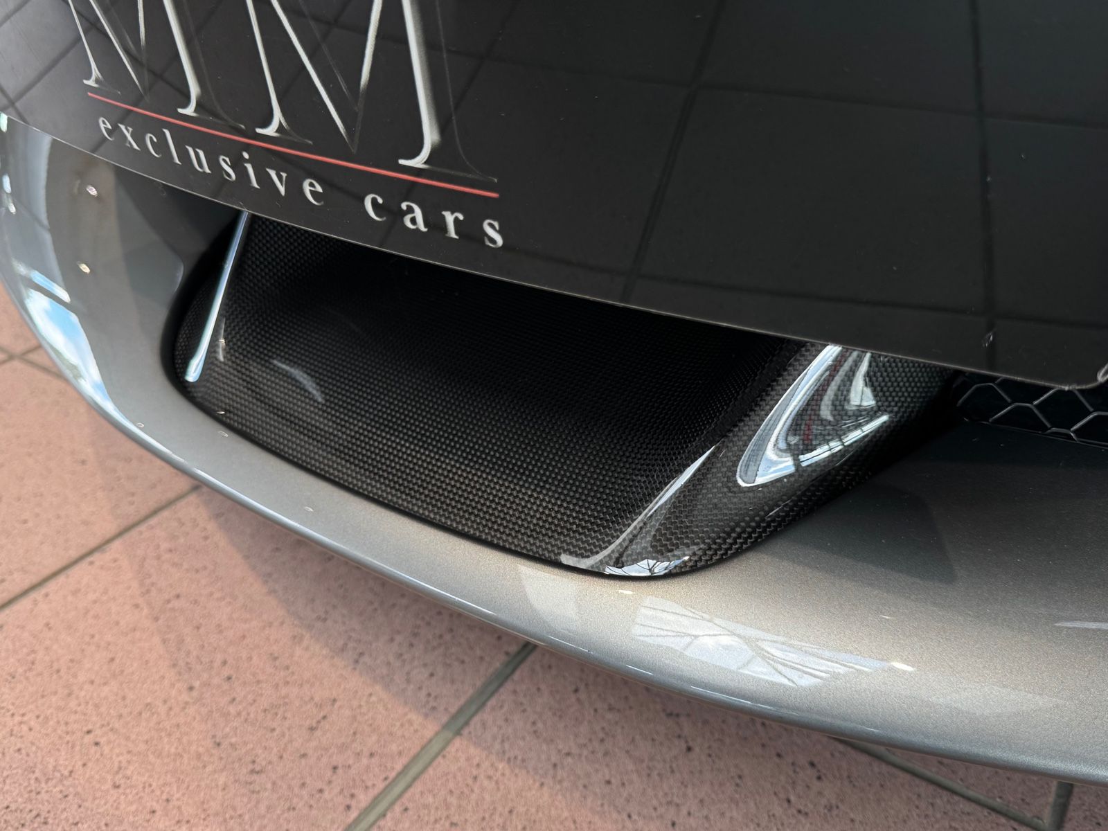 Ferrari SF90 SF90 VOLLCARBON/LIFT/HIFI/DEUTSCH