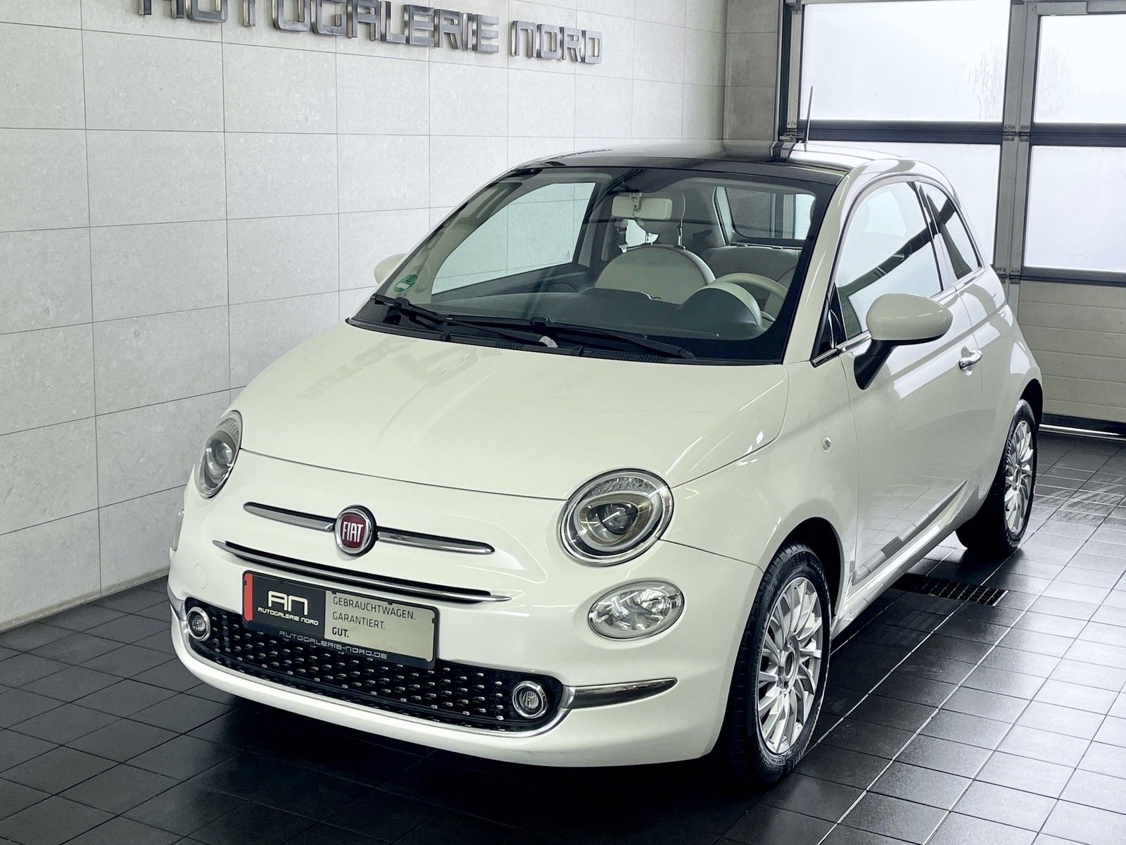 Fiat 500 500 Lounge 1.Hand+Panorama+PDC