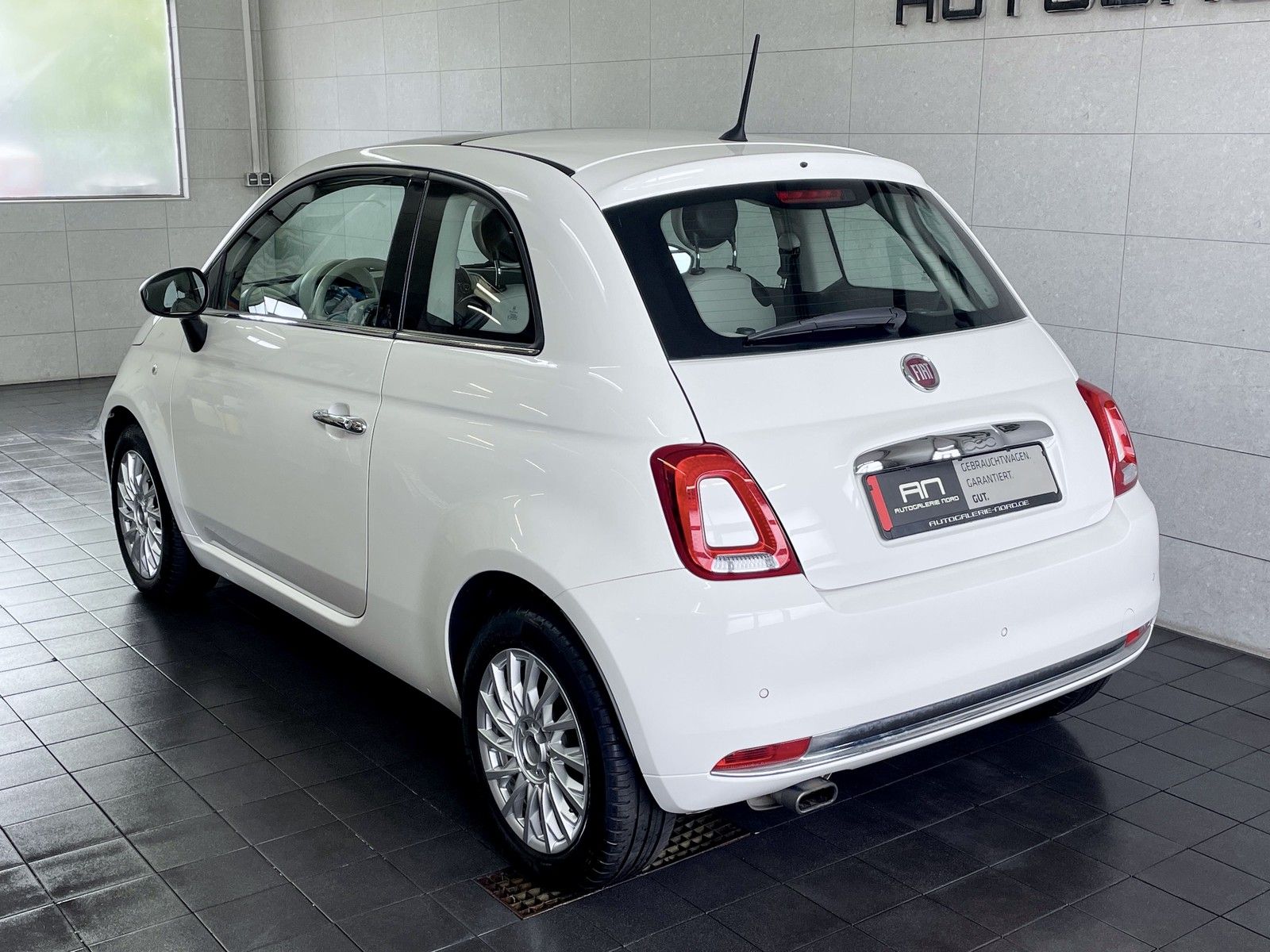 Fiat 500 500 Lounge 1.Hand+Panorama+PDC